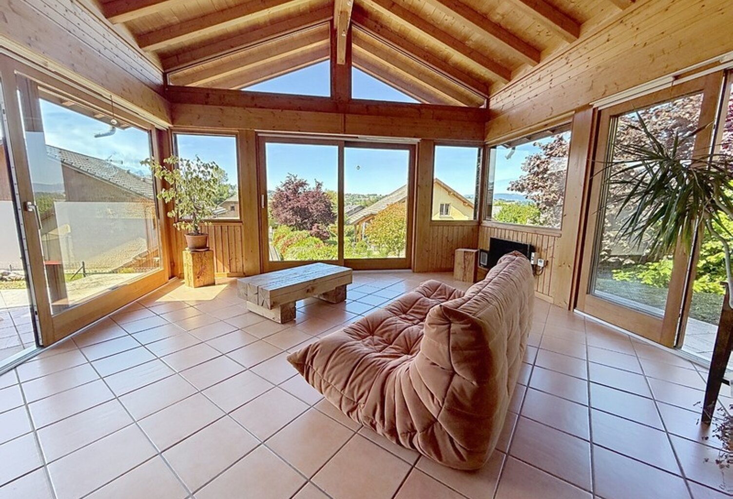 VIUZ-EN-SALLAZ – MAISON FAMILIALE 6 PIÈCES – 140 m² – VUE MONTAGNES – EMPLACEMENT RECHERCHÉ 🌞 — photo 1