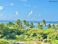 A VENDRE - APPARTEMENT STUDIO AVEC VUE MER EXCEPTIONNELLE - LE MOULE — photo 4