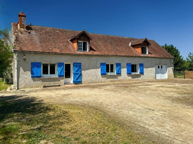 Propriete à vendre  proche de VILLEFRANCHE D'ALLIER (03) Maison , granges ,écurie ,  garage , Terrain 10 ha — photo 1