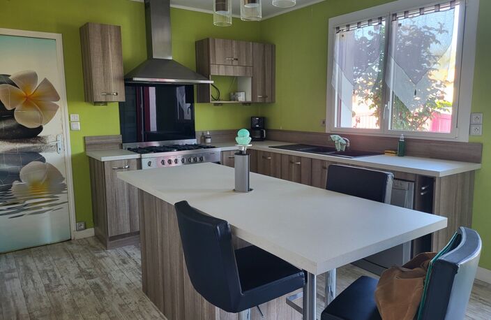 Maison à vendre 6 pièces AIRVAULT (79) Terrain 984 m² — photo 5
