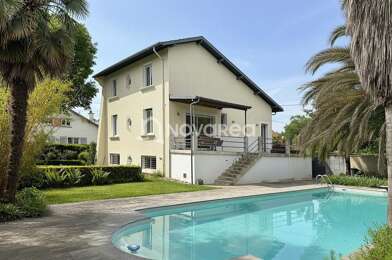 Maison 7 pièces 720000 €