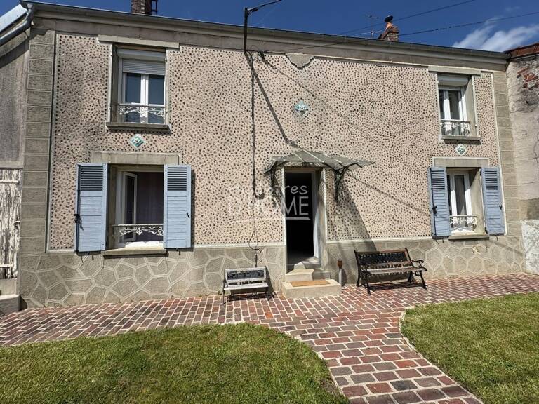 Maison — photo 1