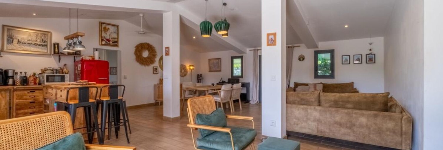 Maison 3 Pièces 108 m² à louer à Saint-Benoît (97470)