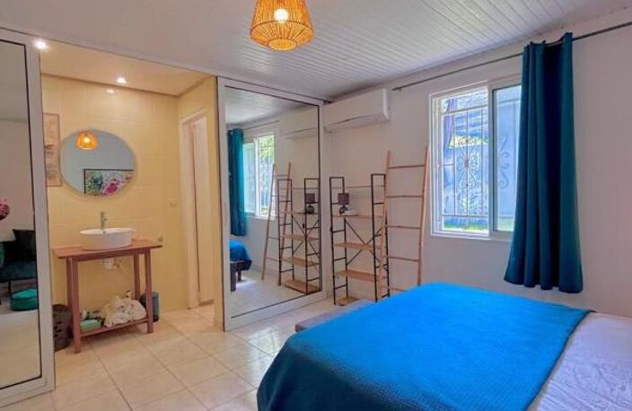 SCHOELCHER - Maison À Vendre T4 avec terrasse, un T3 avec terrasse et un T2 - vue mer — photo 4