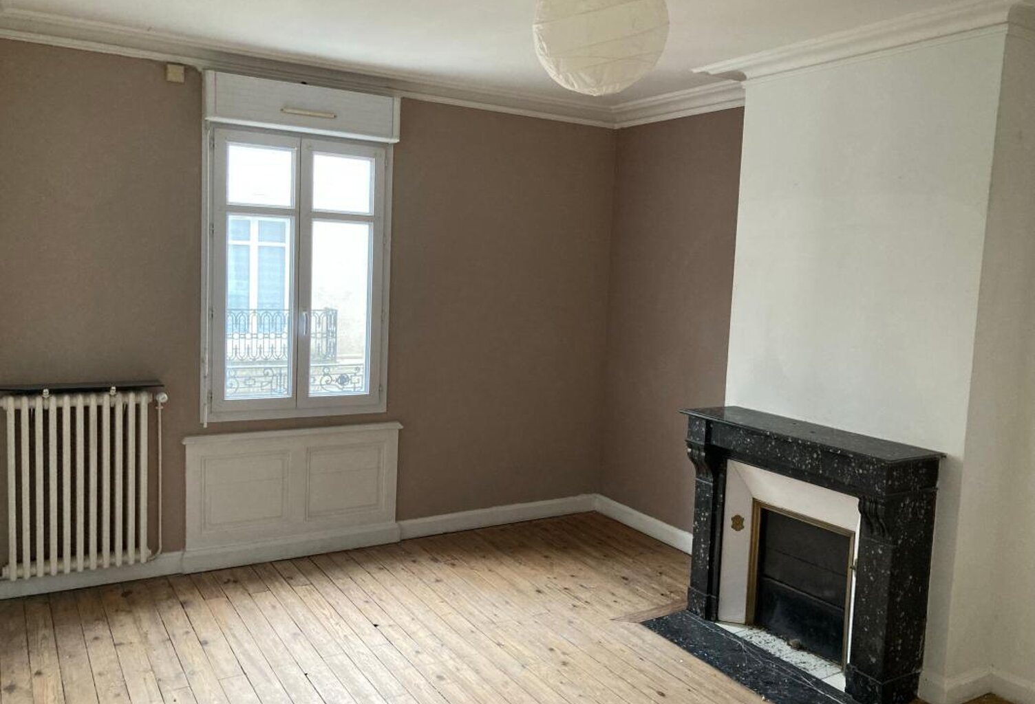 Appartement À Vendre — photo 1