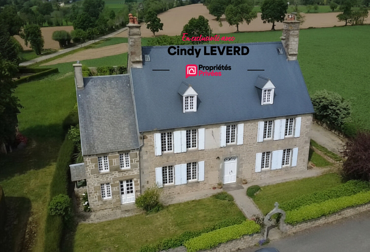 Maison Saint Nicolas Des Bois 9 pièce(s) 223.50 m2 — photo 1