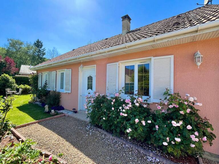 Maison  plain-pied : 4 pièce(s) 90 m2 - Jardin et garage — photo 1