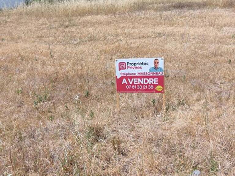 Terrain constructible de 805 m2 - Orouët - Saint-Jean de Monts - 89990  TTC — photo 1