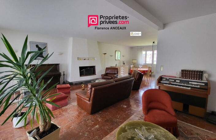 PAVILLON D'ARCHITECTE AVEC JARDIN ET 2 DB GARAGES — photo 4