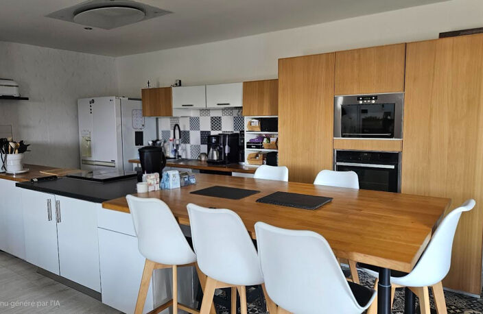 Maison 121 m² avec 5 chambres, piscine, panneaux solaires — photo 4