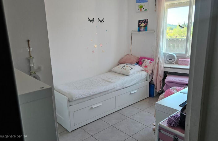 Maison 121 m² avec 5 chambres, piscine, panneaux solaires — photo 5