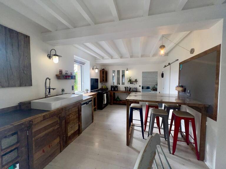 Maison en pierre rénovée 145 m² au sol - 3 chambres - Terrain 1380 m² — photo 1