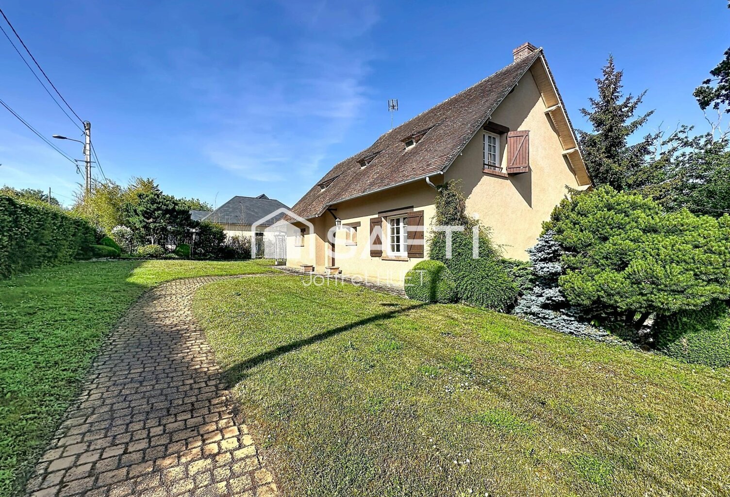 PAVILLON, 3 CHAMBRES,  PROCHE DE LA PISCINE — photo 1