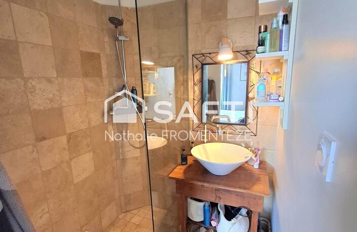 Maison avec du charme centre village — photo 3