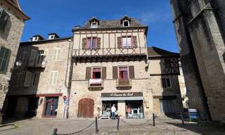Immeuble  300 m² à vendre à Beaulieu-sur-Dordogne (19120)