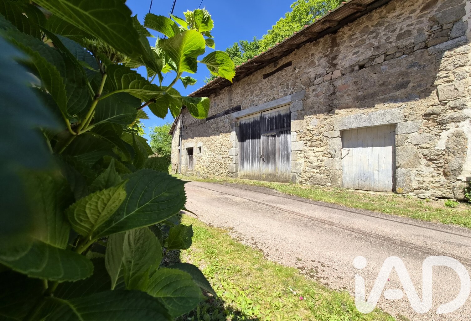Vente Grange 1 pièce — photo 1