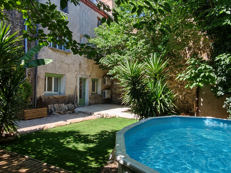 Vente Maison/villa 8 pièces — photo 1