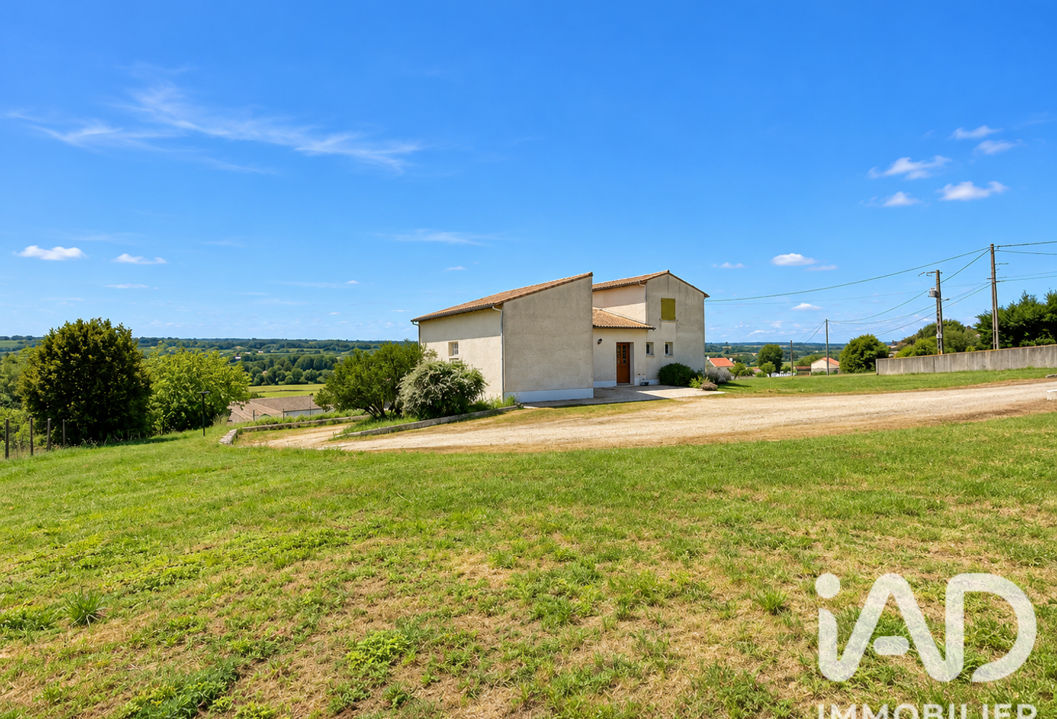 Vente Maison/villa 8 pièces — photo 1