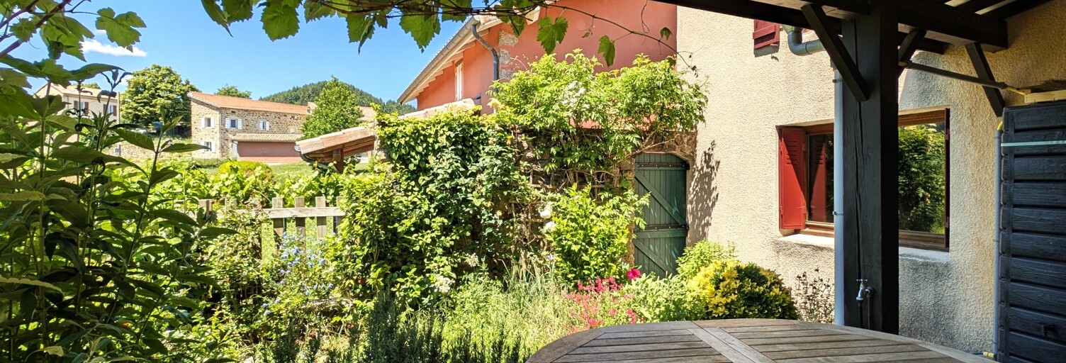 Maison 6 Pièces 101 m² à vendre à Saint-Barthélemy-le-Meil (07160)