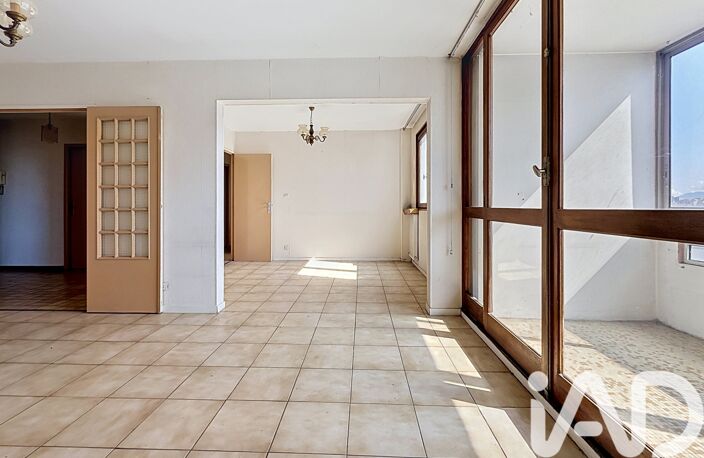 Vente Appartement 4 pièces — photo 3