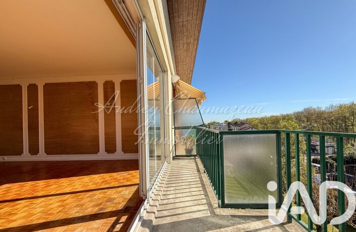Vente Appartement 4 pièces — photo 2