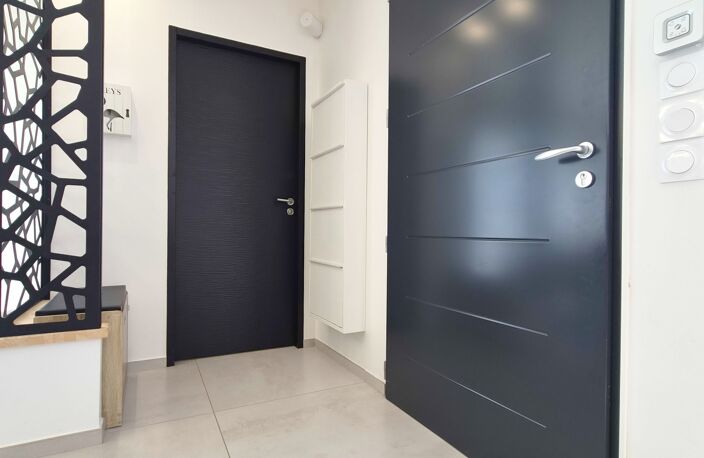 Vente Maison/villa 4 pièces — photo 3