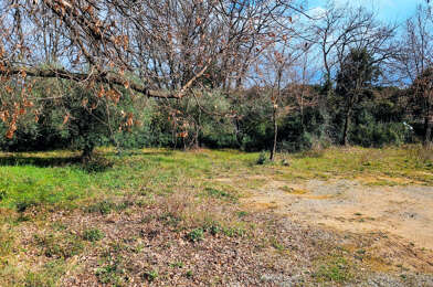 Terrain  64500 €