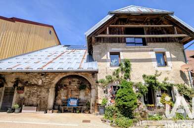 Appartement 6 pièces 390000 €