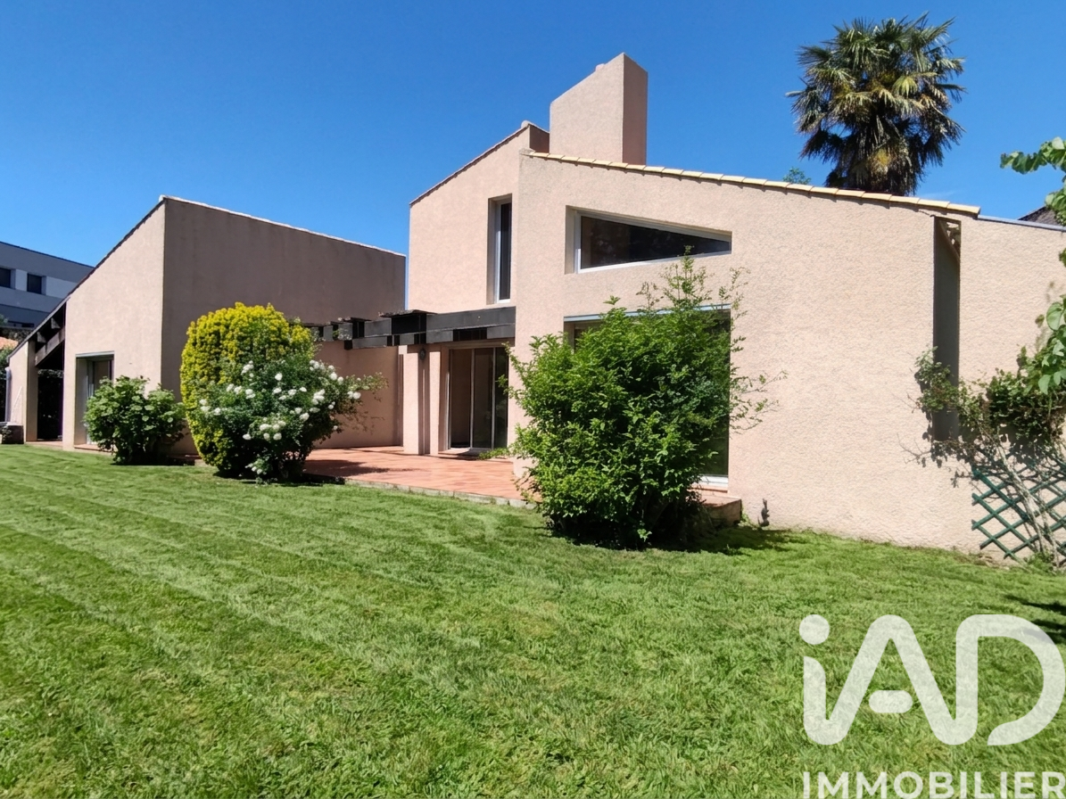 Maison à vendre, 7 pièces, 224 m², La Garnache