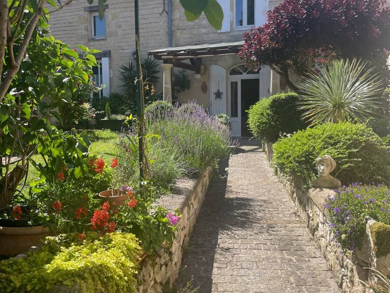 Vente Maison de village 9 pièces — photo 1