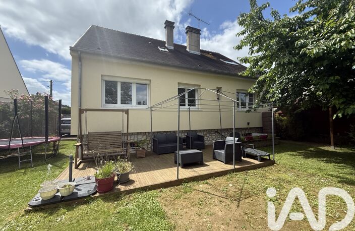 Vente Maison/villa 8 pièces — photo 2
