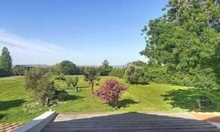 Maison 5 Pièces 360 m² à vendre à Yves (17340)