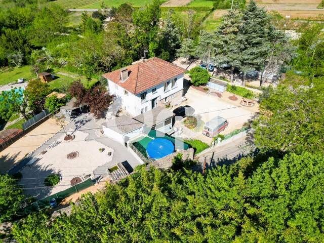 Charmante maison de 123 m² proche Vogüé – Secteur calme avec revenus locatifs — photo du bien