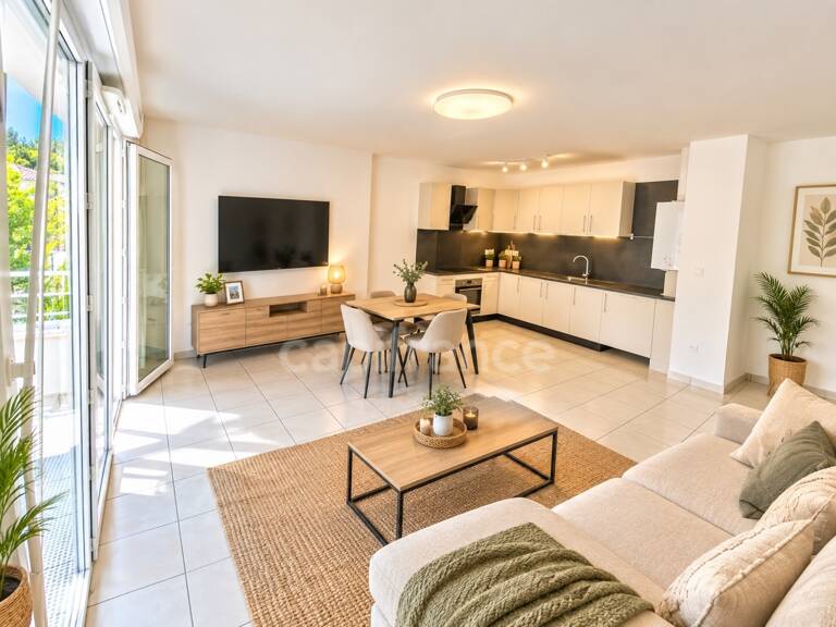 A SAINT AUBIN DE MEDOC (33): Rare- T3  lumineux de 63,05 m² au dernier étage, avec terrasse couverte et place de parking privative — photo 1
