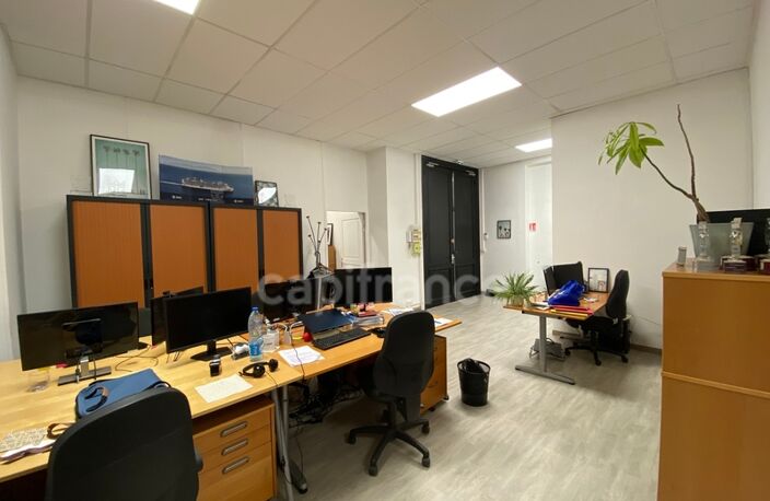 Local/bureau à louer ROUBAIX (59) Quartier:gare, centre-ville 114,85m2 , 2 parkings, zone franche — photo 2