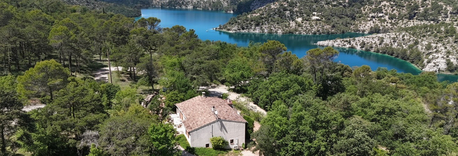Maison 7 Pièces 200 m² à vendre à Esparron-de-Verdon (04800)
