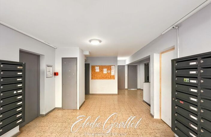Studio Rennes Les Bains vue rivière 12 m² — photo 4