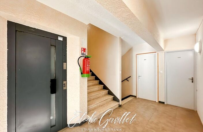 Studio Rennes Les Bains vue rivière 12 m² — photo 5