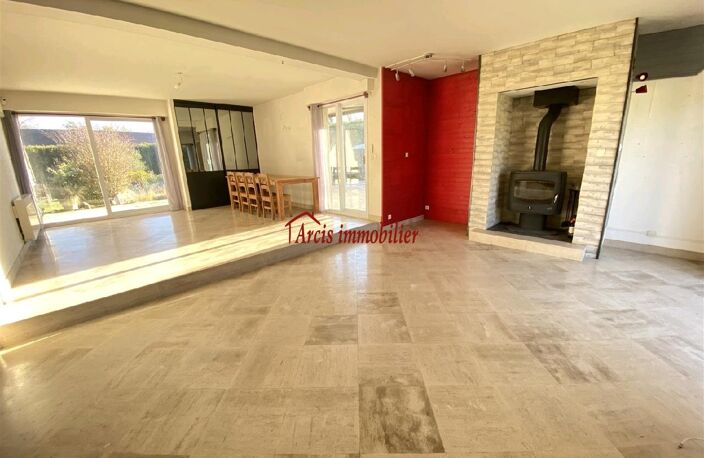 Vente maison 6 pièces 140 m² Mailly-le-Camp (10230) — photo 3