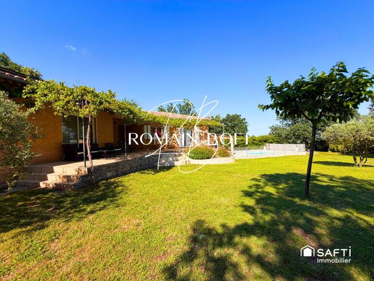 Maison 5 pièces de 130m2 sur 2480m2 de terrain avec piscine — photo 1