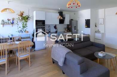 Appartement 4 pièces 240000 €