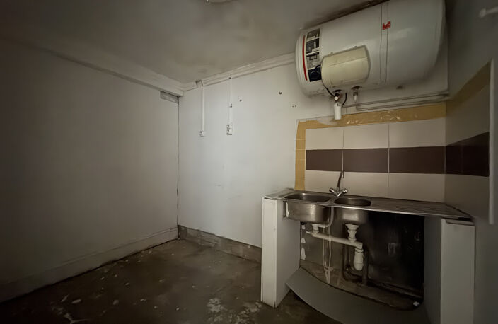 Entrepôt - Zone des paluds — photo 4