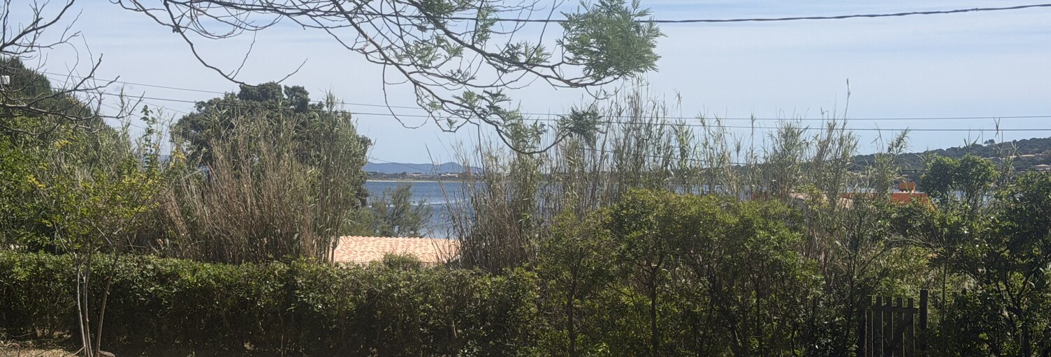 Terrain  880 m² à vendre à Hyères (83400)