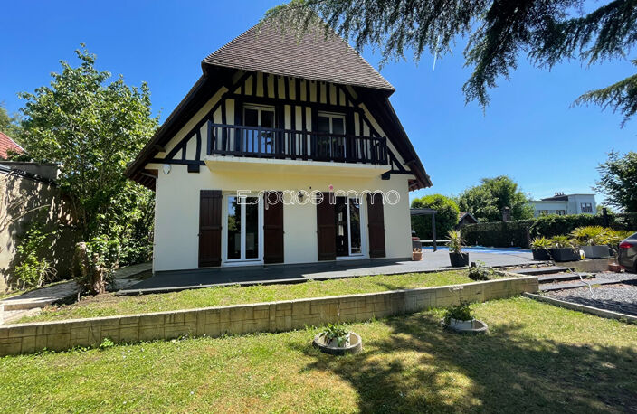 VILLA BOIS GUILLAUME 6 CHAMBRES DEPENDANCE GARAGE — photo 2