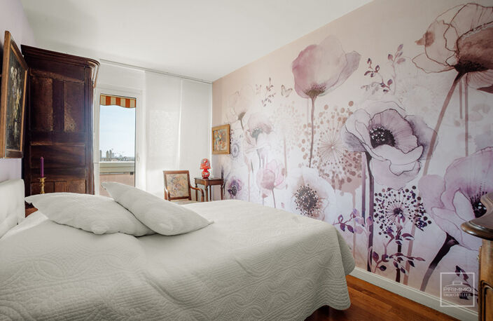 LYON 6, ETAGE ELEVE, 111.07m², BALCONS, GRAND GARAGE — photo 5