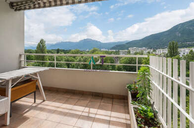 Appartement 3 pièces 236000 €
