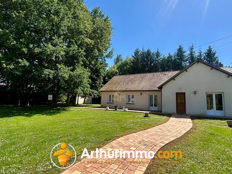 Maison de plain-pied de 150 m² – Environnement calme et verdoyant – Terrain arboré de 2 000 m² – La Chapelle-d’Angillon — photo 1