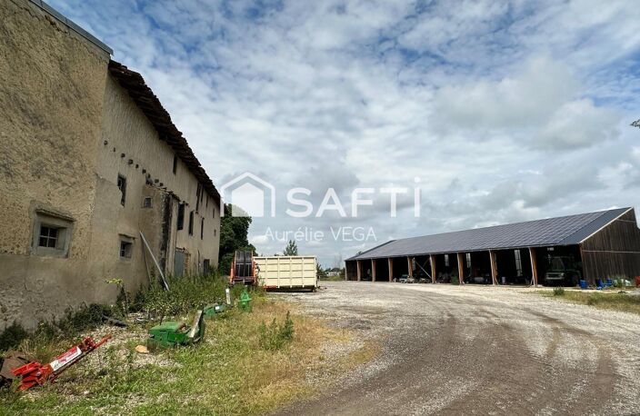 Ancien corps de Ferme à Rénover sur plus de 3000m2 — photo 4