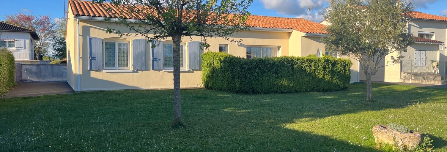Maison 5 Pièces 123 m² à vendre à Saint-Julien-de-l'Escap (17400)