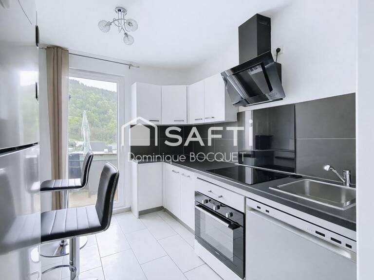COUP DE CUR  T4 LUMINEUX AVEC BALCON, VUE DÉGAGÉE, PARKING & CELLIER À 10 MIN A PIED DU CENTRE — photo 1